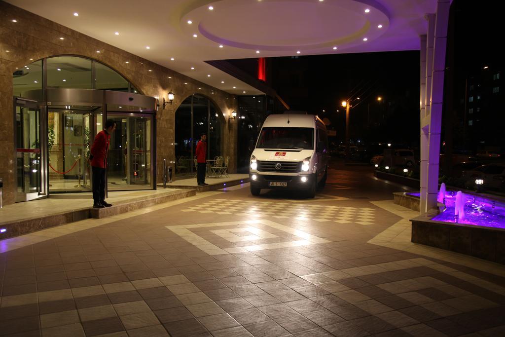 Clarion Hotel Kahramanmaras Zewnętrze zdjęcie